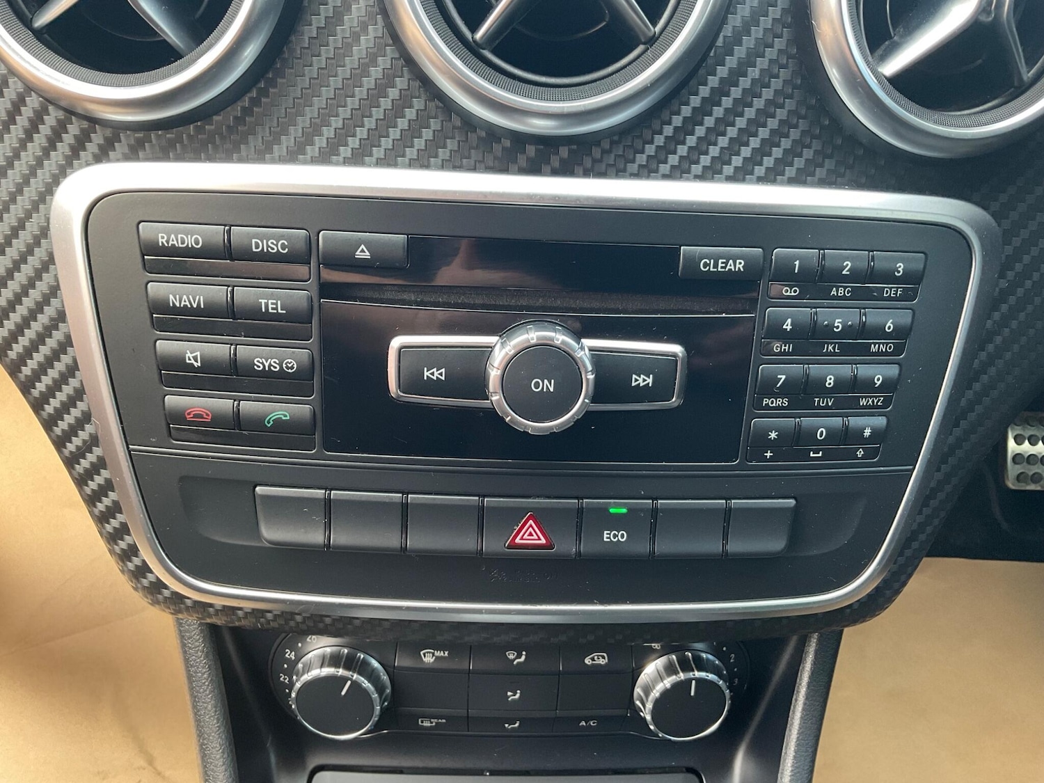 Used Mercedes-Benz A-Class 2014 for sale - 76886269: Photo 40