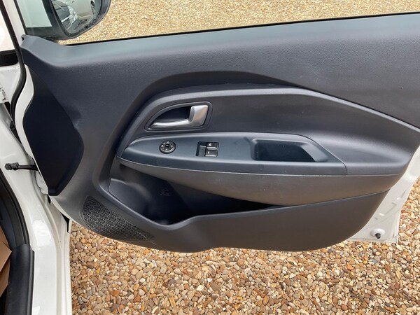 Used Kia Rio 2016 for sale - 76021127: Photo 14