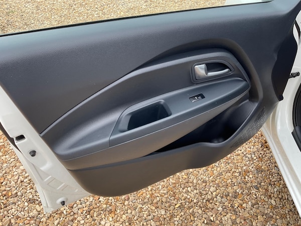 Used Kia Rio 2016 for sale - 76021127: Photo 35