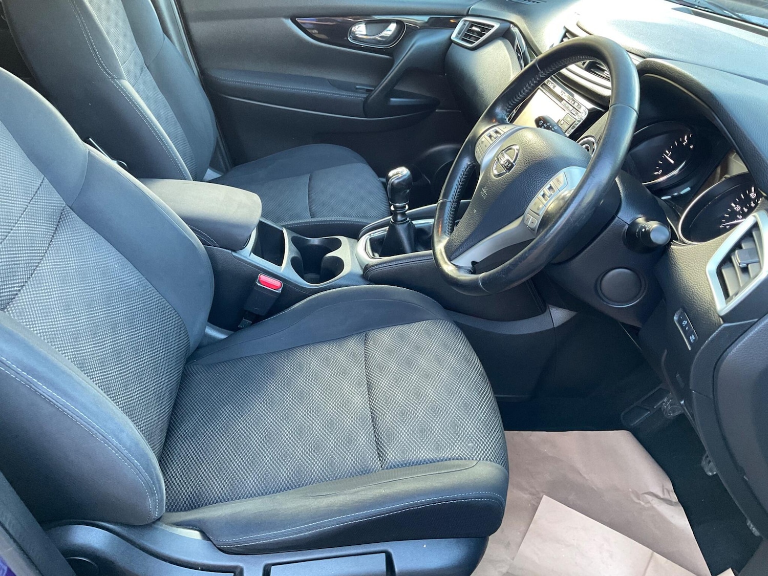 Used Nissan Qashqai 2015 for sale - 76781534: Photo 17