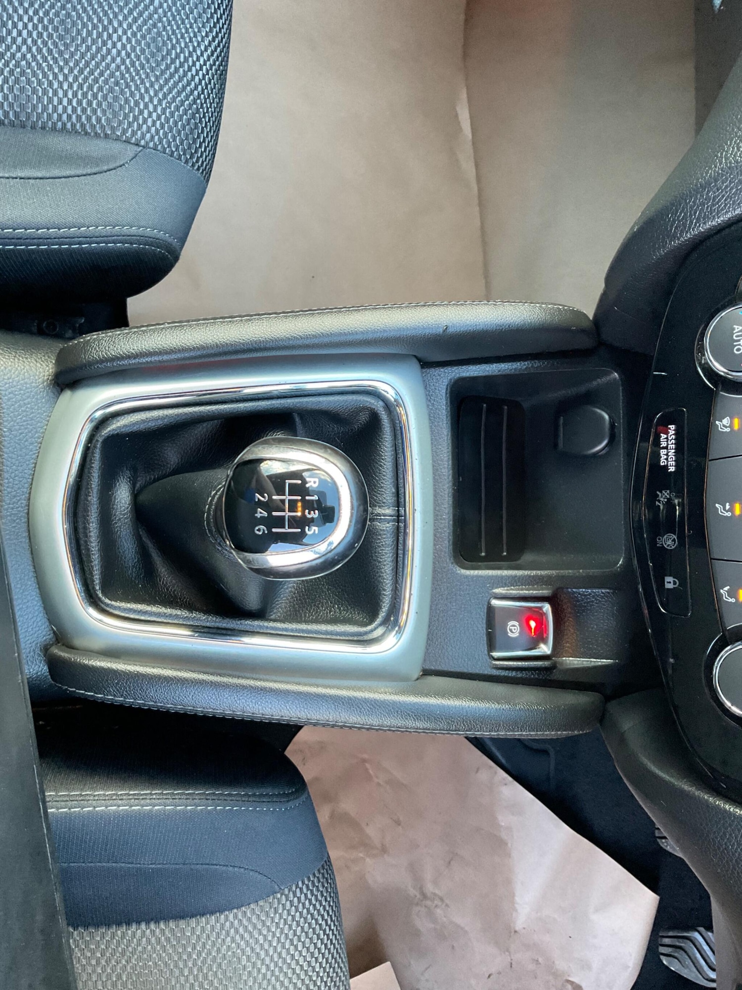 Used Nissan Qashqai 2015 for sale - 76781534: Photo 25