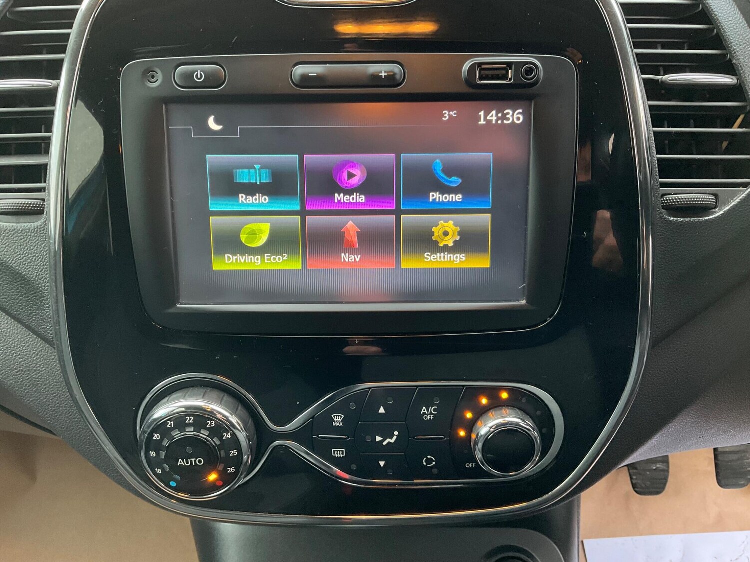 Used Renault Captur 2016 for sale - 77455880: Photo 18