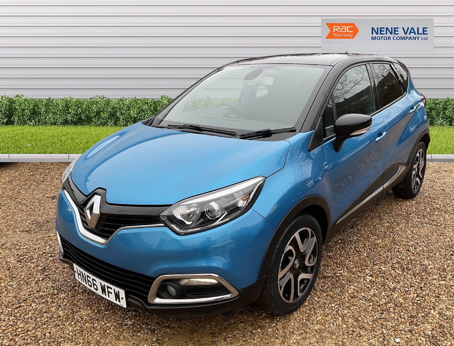 Used Renault Captur 2016 for sale - 77455880: Photo 3