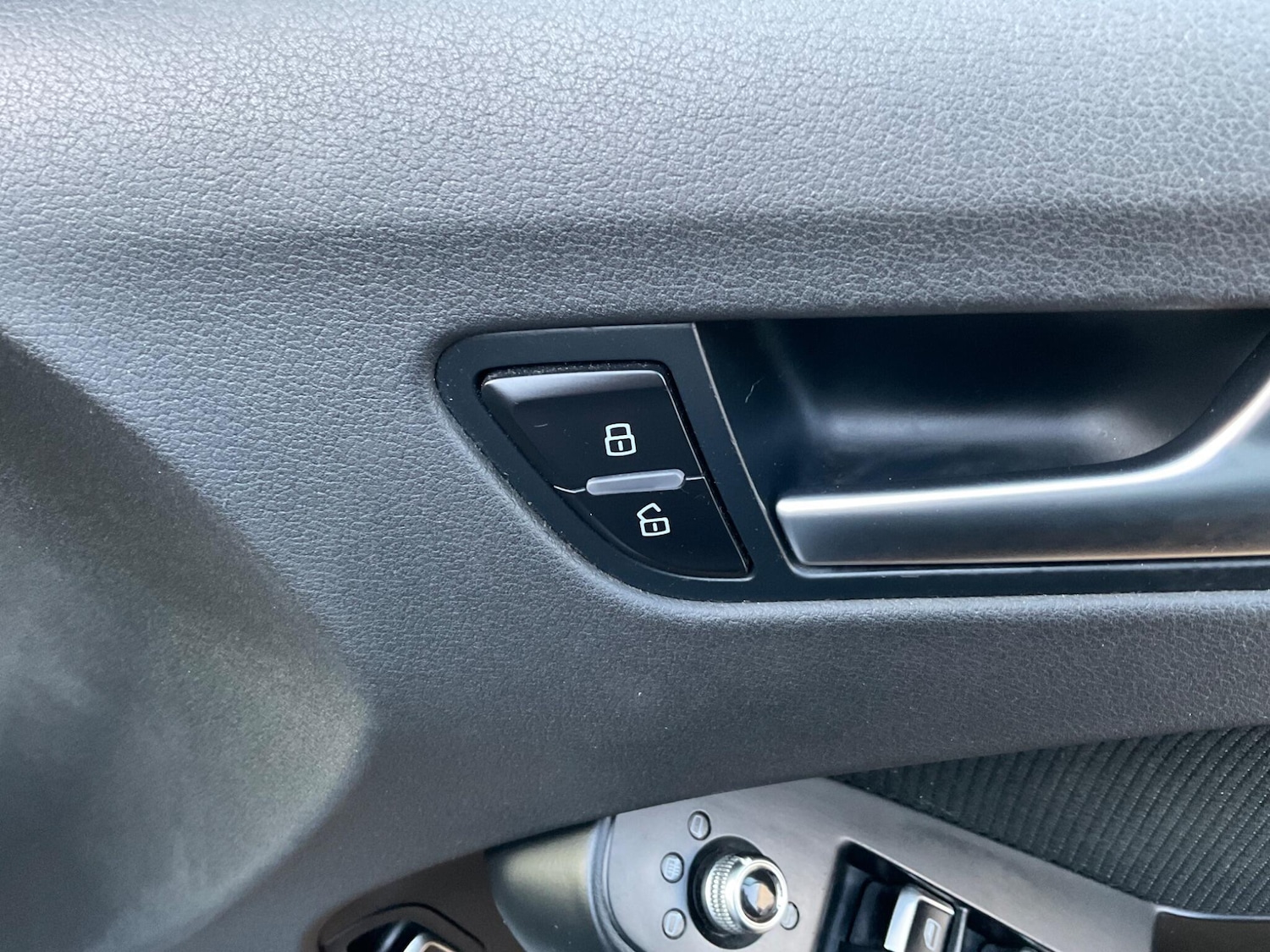 Used Audi A4 2015 for sale - 76886913: Photo 11