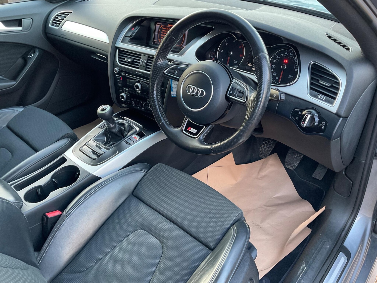 Used Audi A4 2015 for sale - 76886913: Photo 12