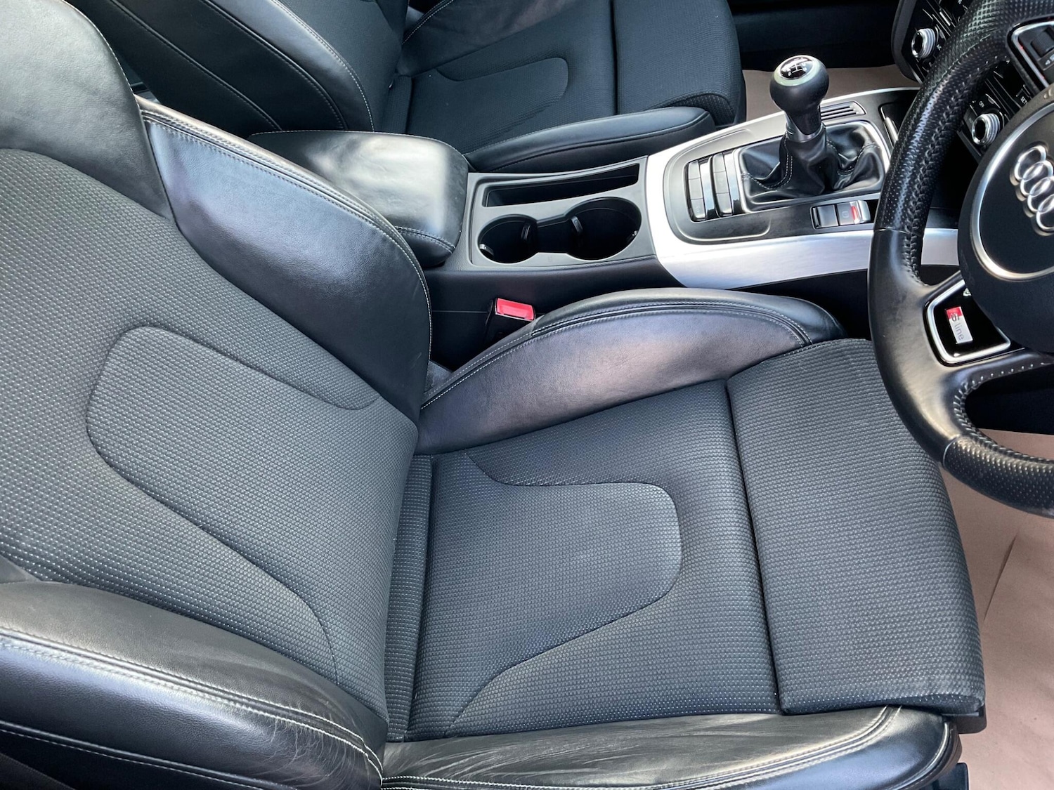 Used Audi A4 2015 for sale - 76886913: Photo 14