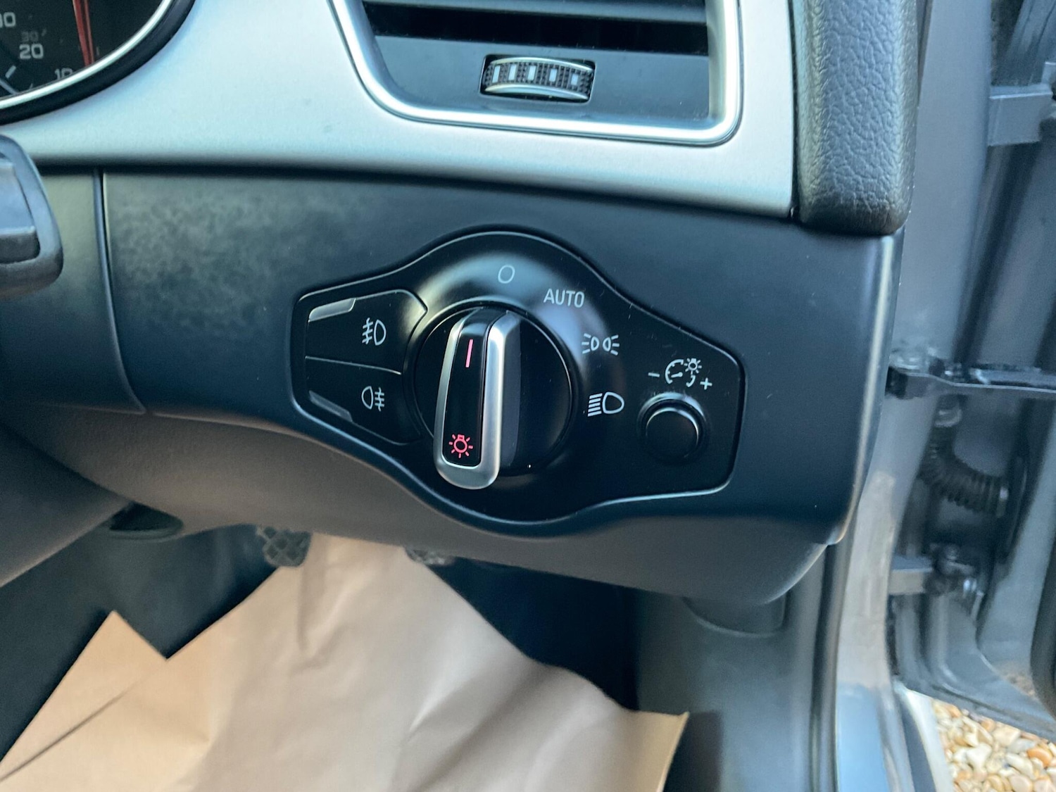 Used Audi A4 2015 for sale - 76886913: Photo 15