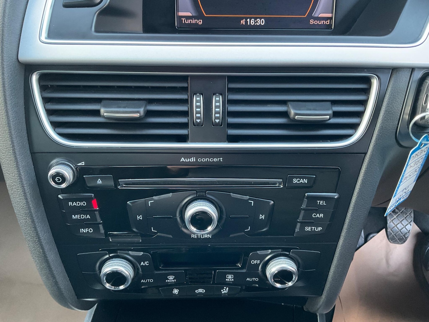 Used Audi A4 2015 for sale - 76886913: Photo 21