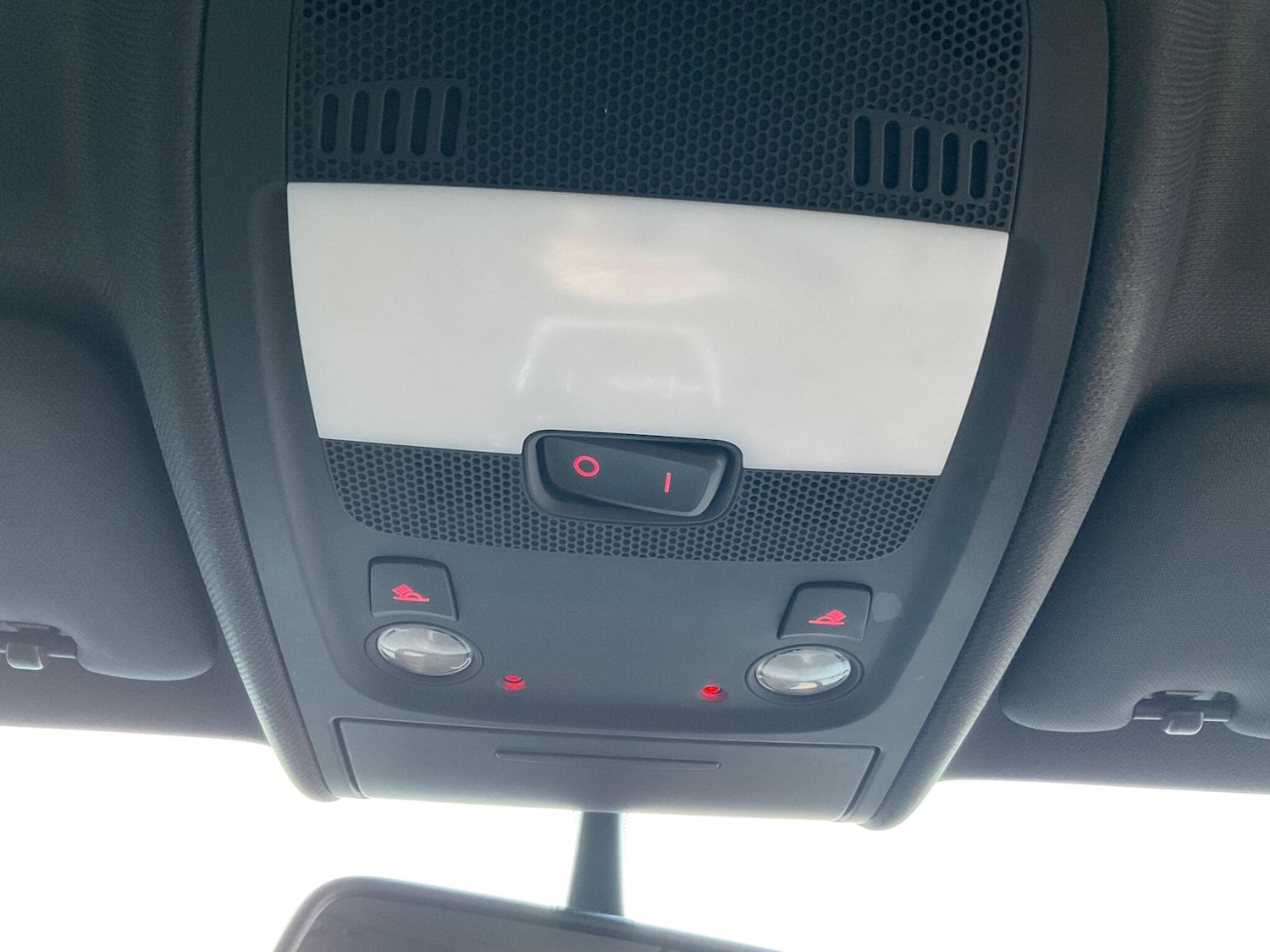 Used Audi A4 2015 for sale - 76886913: Photo 25