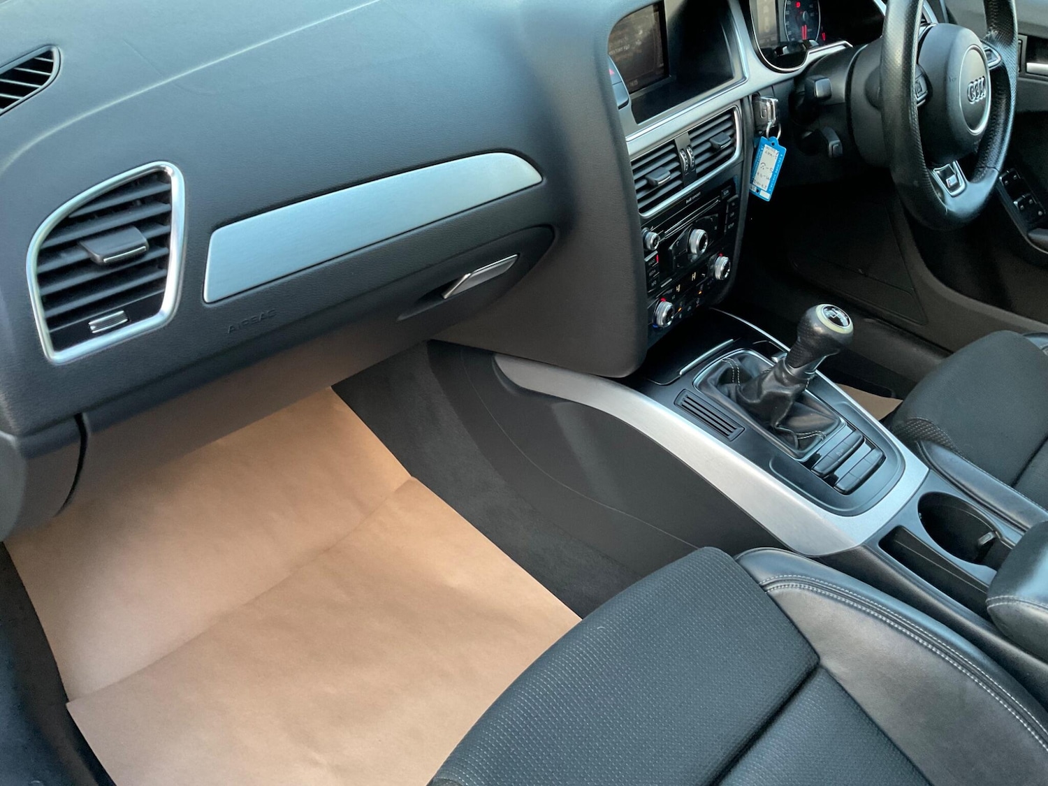 Used Audi A4 2015 for sale - 76886913: Photo 38