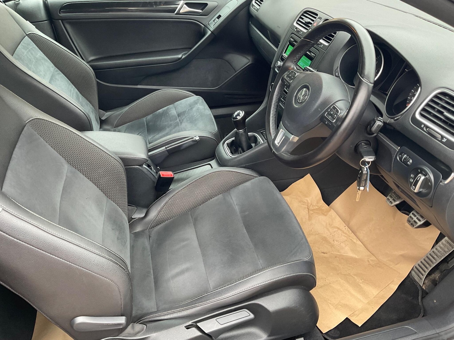 Used Volkswagen Golf 2012 for sale - 78100997: Photo 11