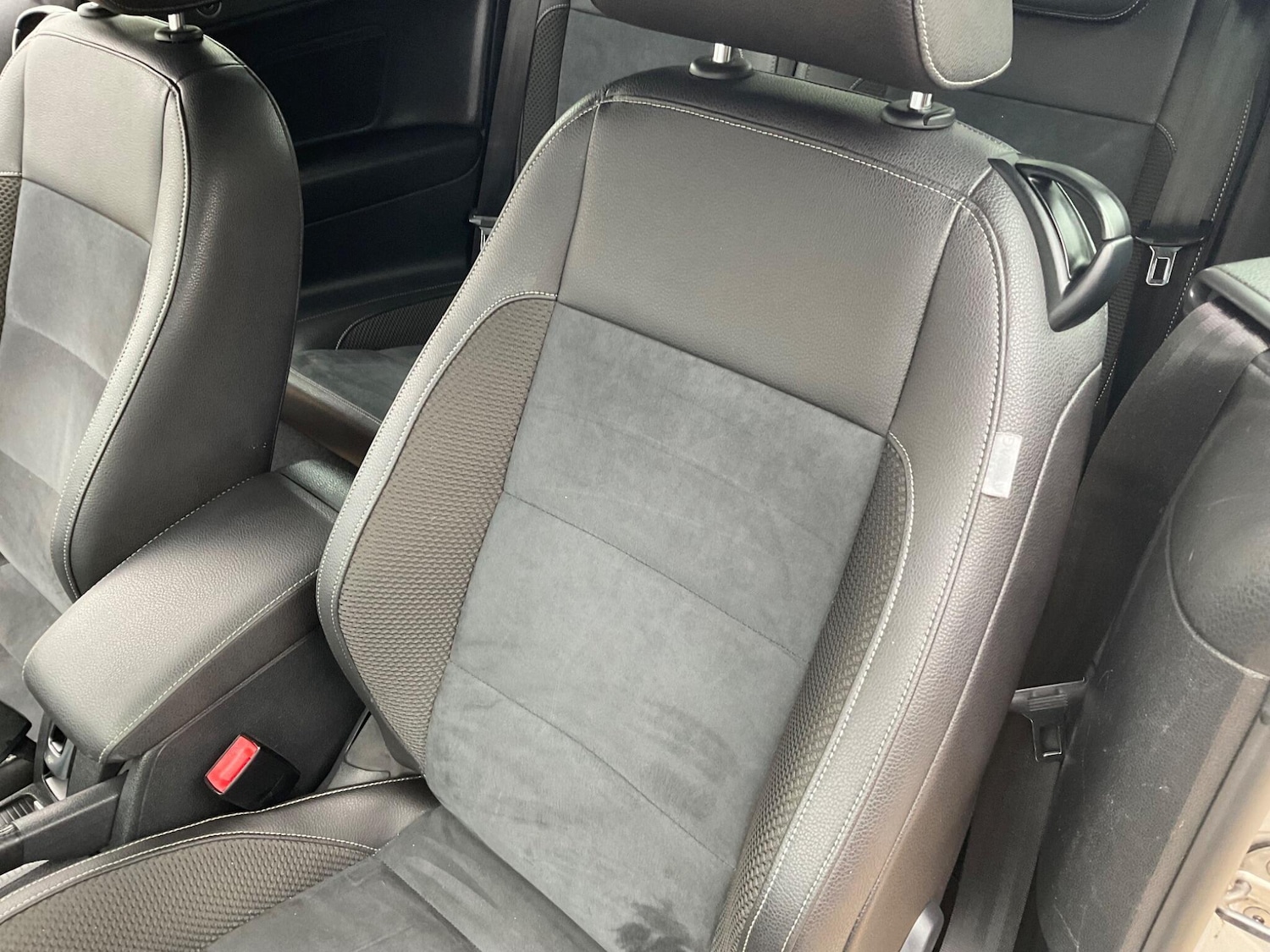 Used Volkswagen Golf 2012 for sale - 78100997: Photo 20