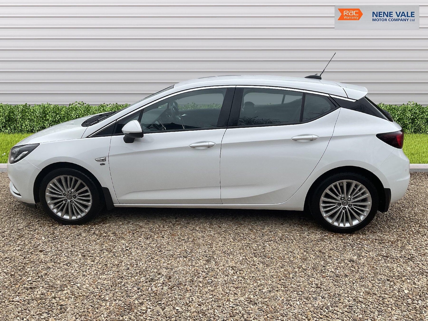 Used Vauxhall Astra 2016 for sale - 78205155: Photo 4