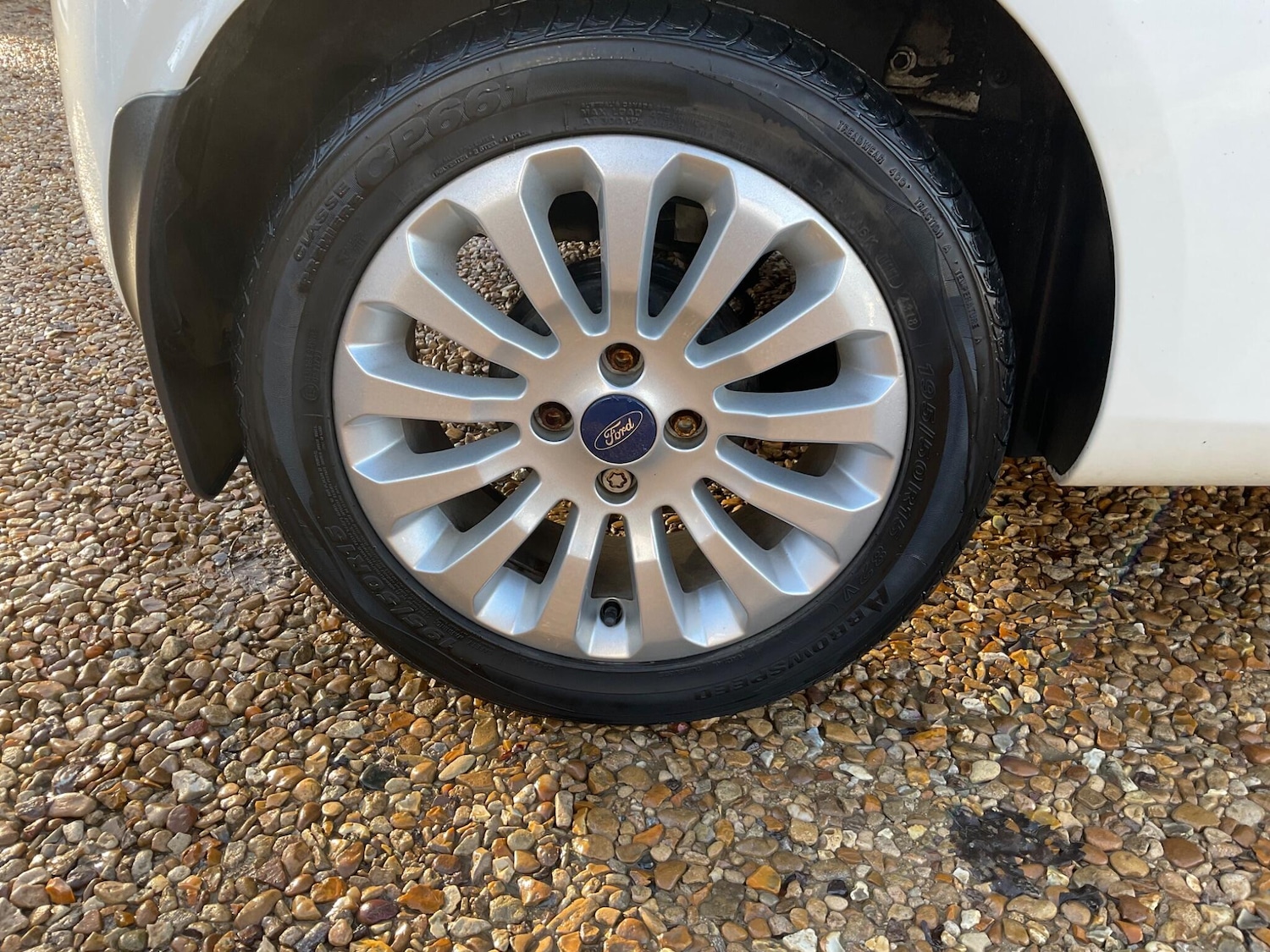 Used Ford Ka 2015 for sale - 77537457: Photo 34