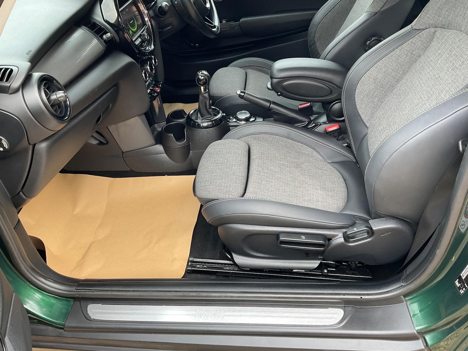 Used MINI Hatch 2015 for sale - 76887027: Photo 33