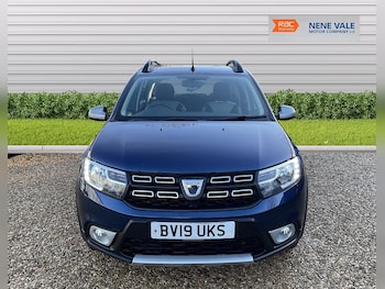 Used Dacia Sandero Stepway 2019 for sale - 78585489: Photo