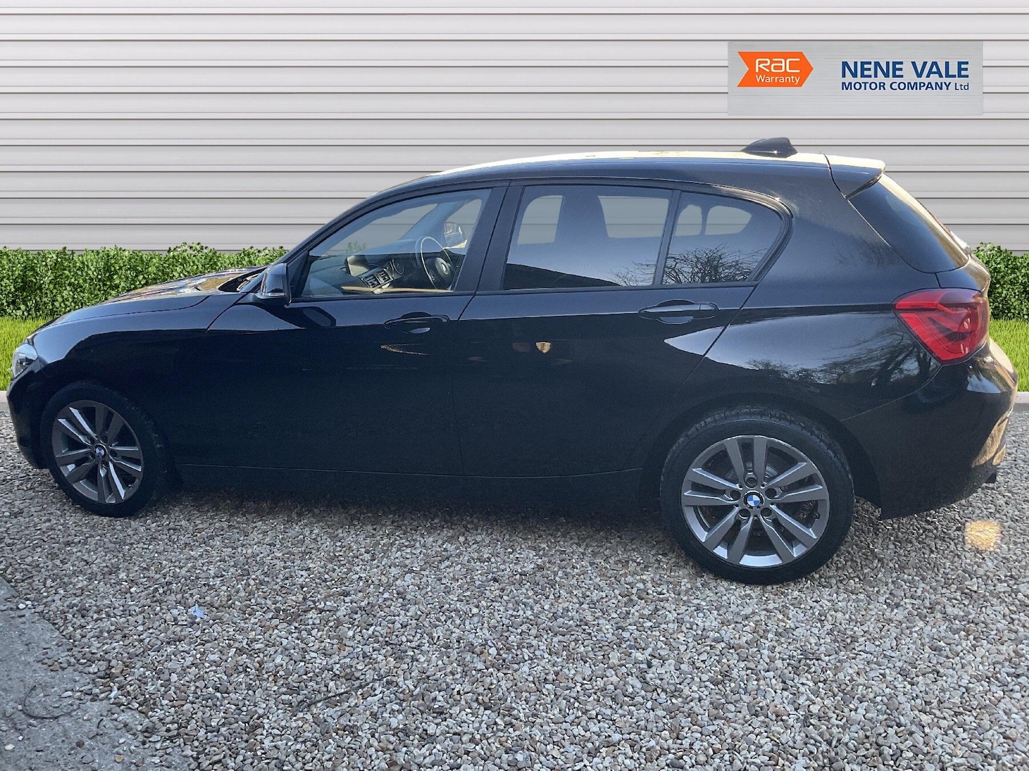 Used BMW 1 Series 2015 for sale - 77940331: Photo 4
