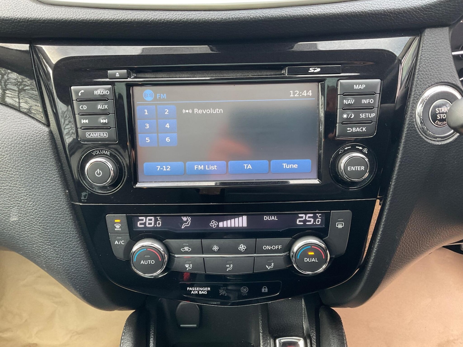 Used Nissan Qashqai 2015 for sale - 76633387: Photo 19