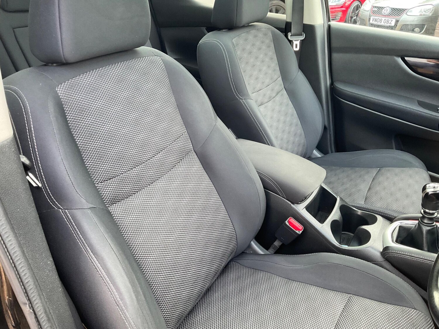 Used Nissan Qashqai 2015 for sale - 76633387: Photo 29