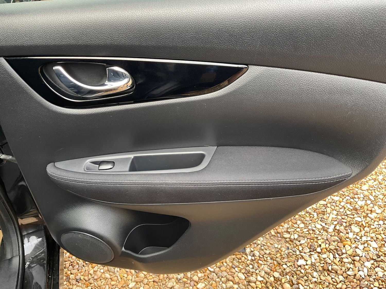 Used Nissan Qashqai 2015 for sale - 76633387: Photo 30