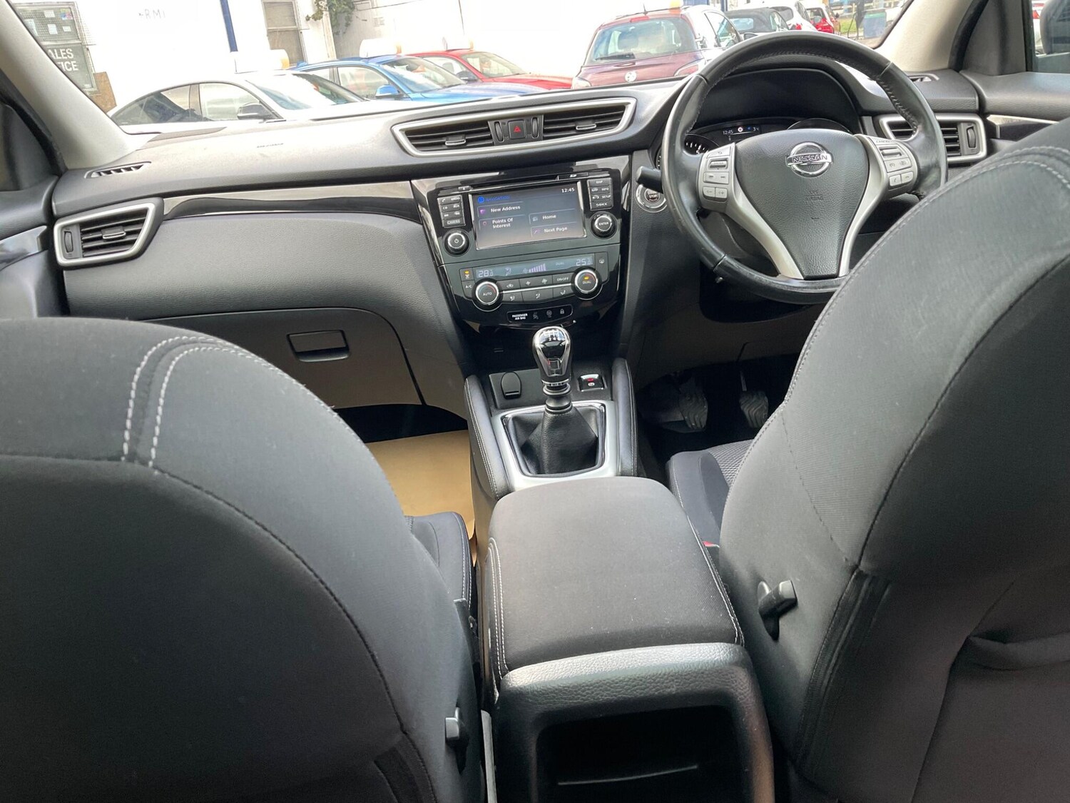 Used Nissan Qashqai 2015 for sale - 76633387: Photo 34