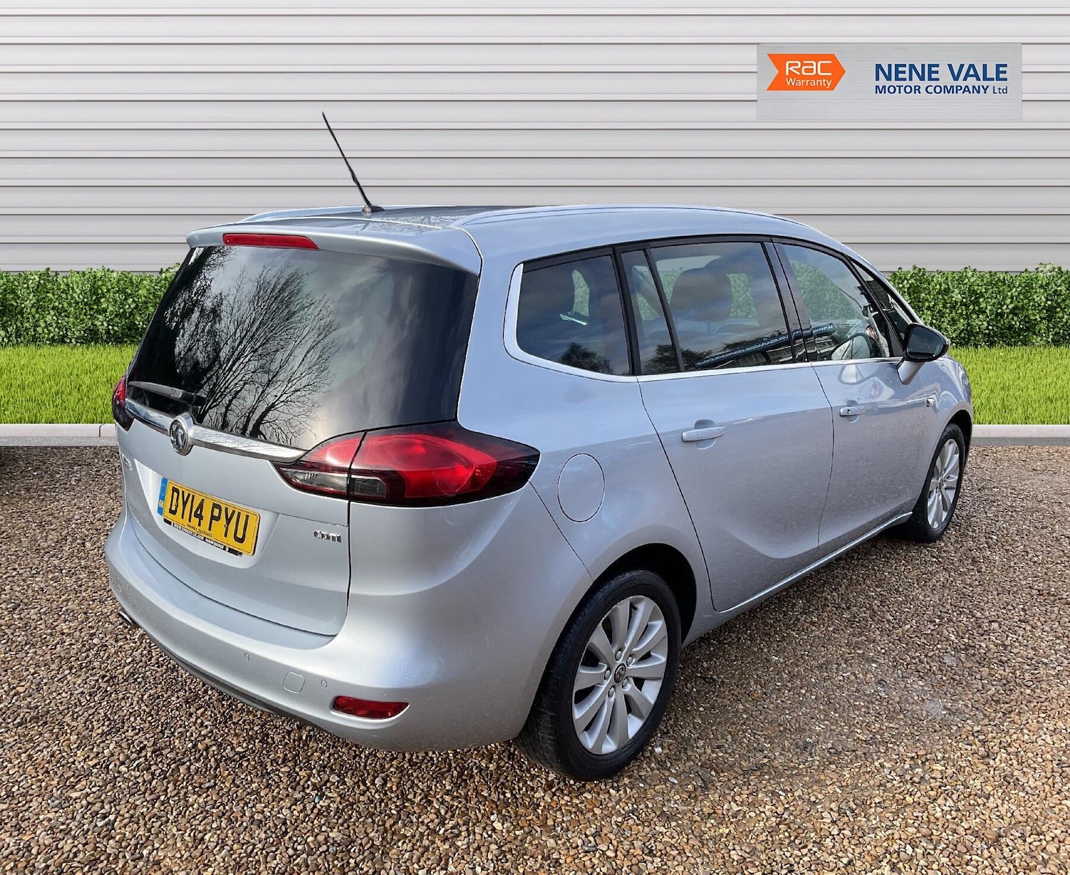 Used Vauxhall Zafira 2014 for sale - 77768431: Photo 4