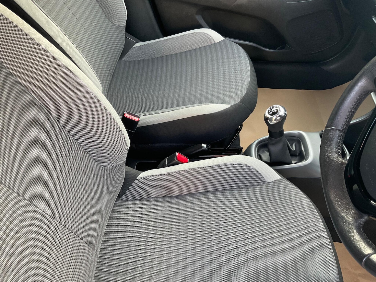 Used Toyota AYGO 2019 for sale - 77958548: Photo 14