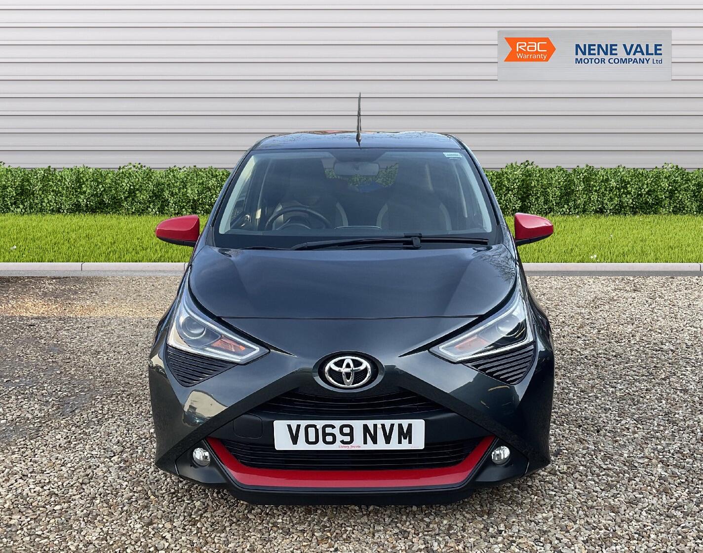 Used Toyota AYGO 2019 for sale - 77958548: Photo 2