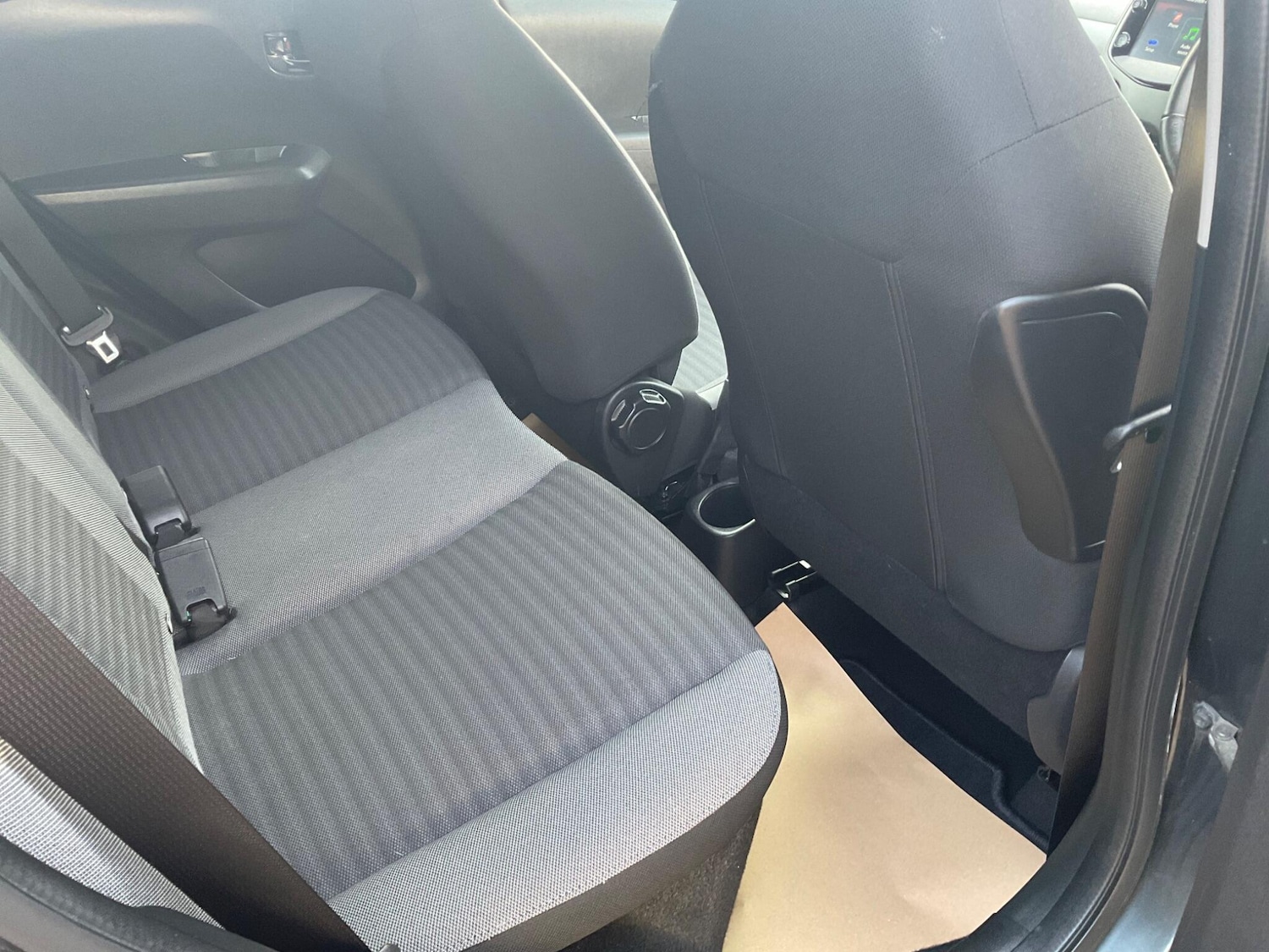 Used Toyota AYGO 2019 for sale - 77958548: Photo 26