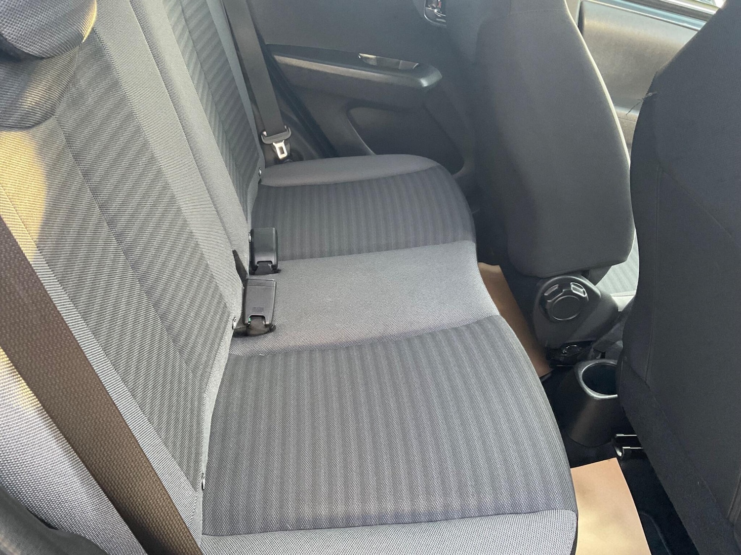 Used Toyota AYGO 2019 for sale - 77958548: Photo 27