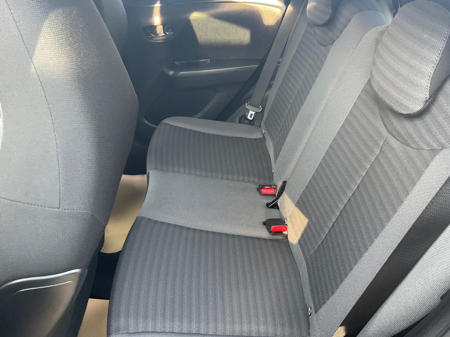 Used Toyota AYGO 2019 for sale - 77958548: Photo 30