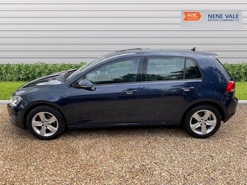 Used Volkswagen Golf 2015 for sale - 78784022: Photo