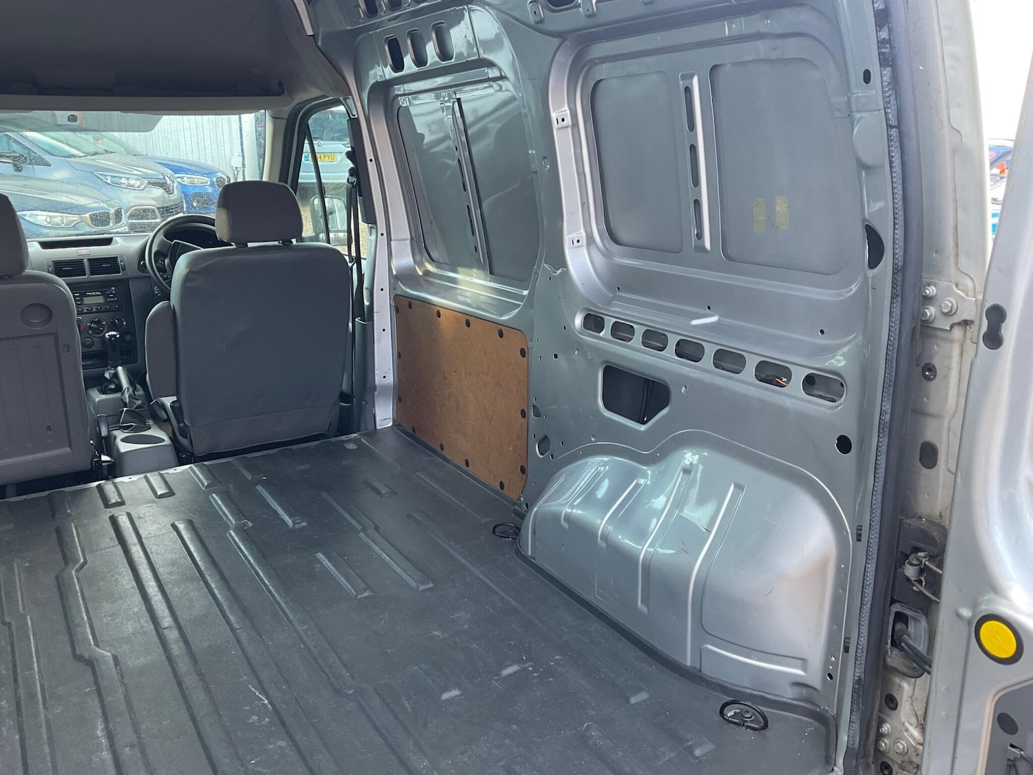 Used Ford Transit Connect 2005 for sale - 78020050: Photo 6