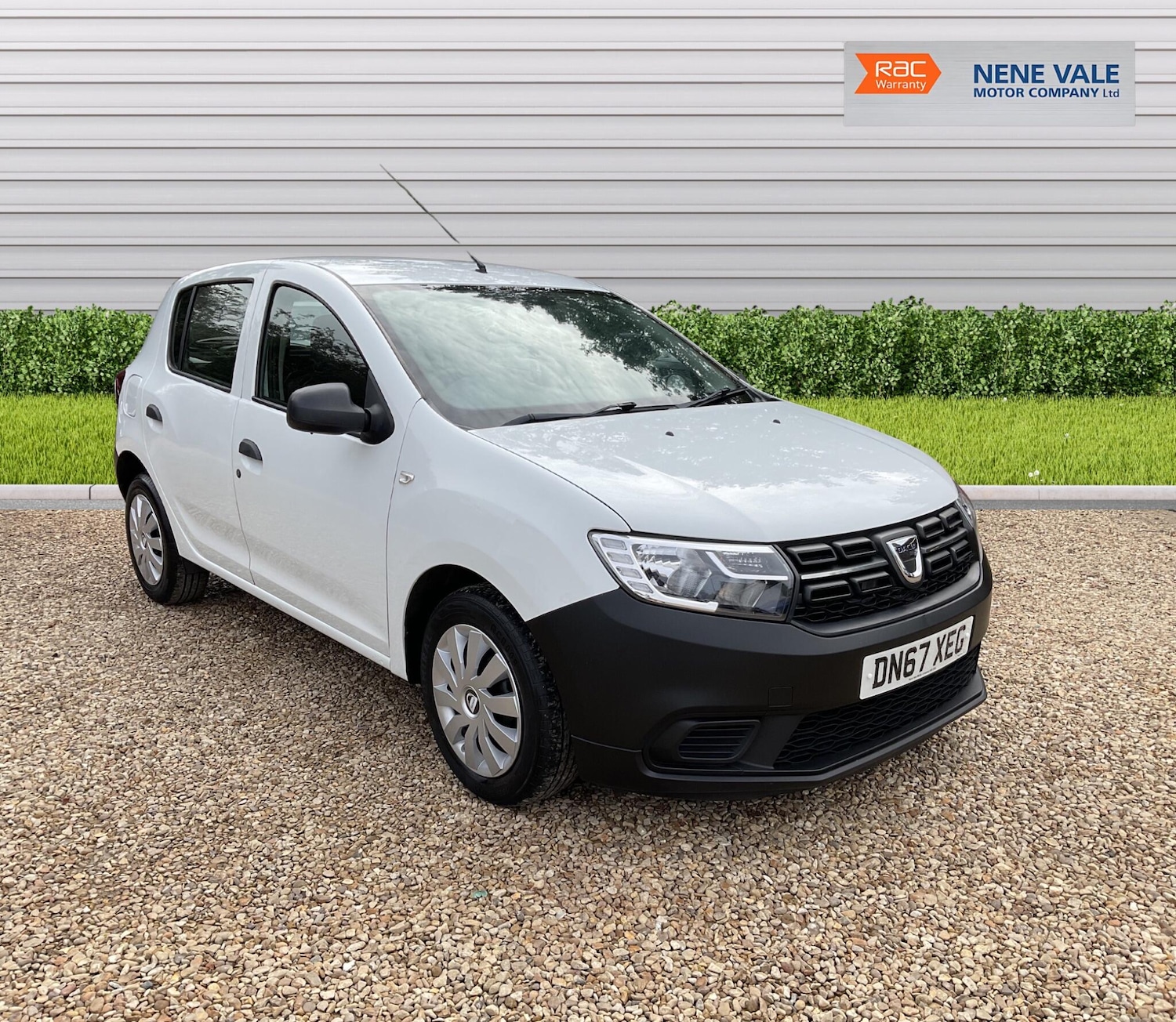 Used Dacia Sandero 2017 for sale - 76562533: Photo 1