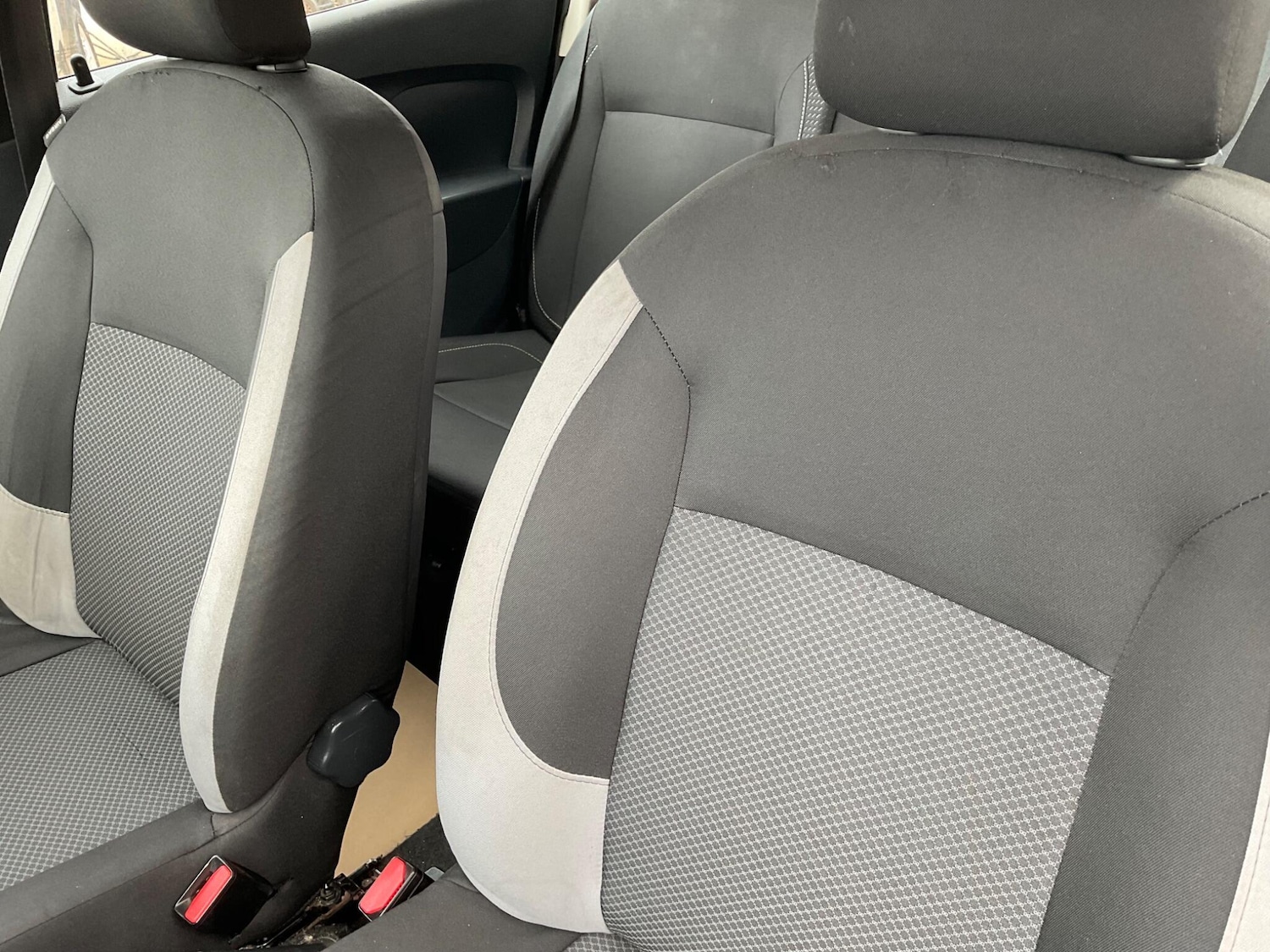 Used Dacia Sandero 2017 for sale - 76562533: Photo 10