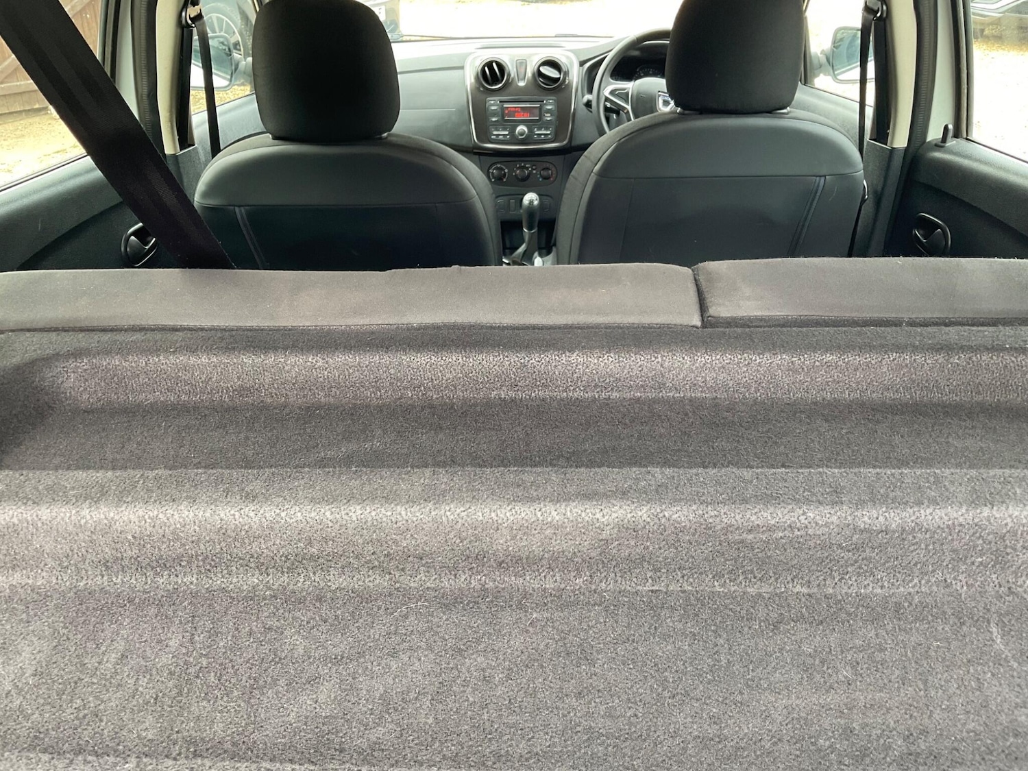 Used Dacia Sandero 2017 for sale - 76562533: Photo 14