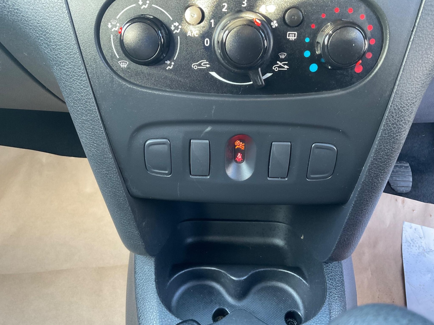 Used Dacia Sandero 2017 for sale - 77119888: Photo 22