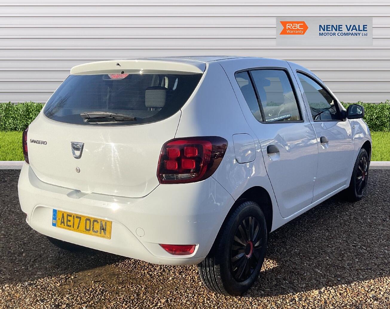 Used Dacia Sandero 2017 for sale - 77119888: Photo 7