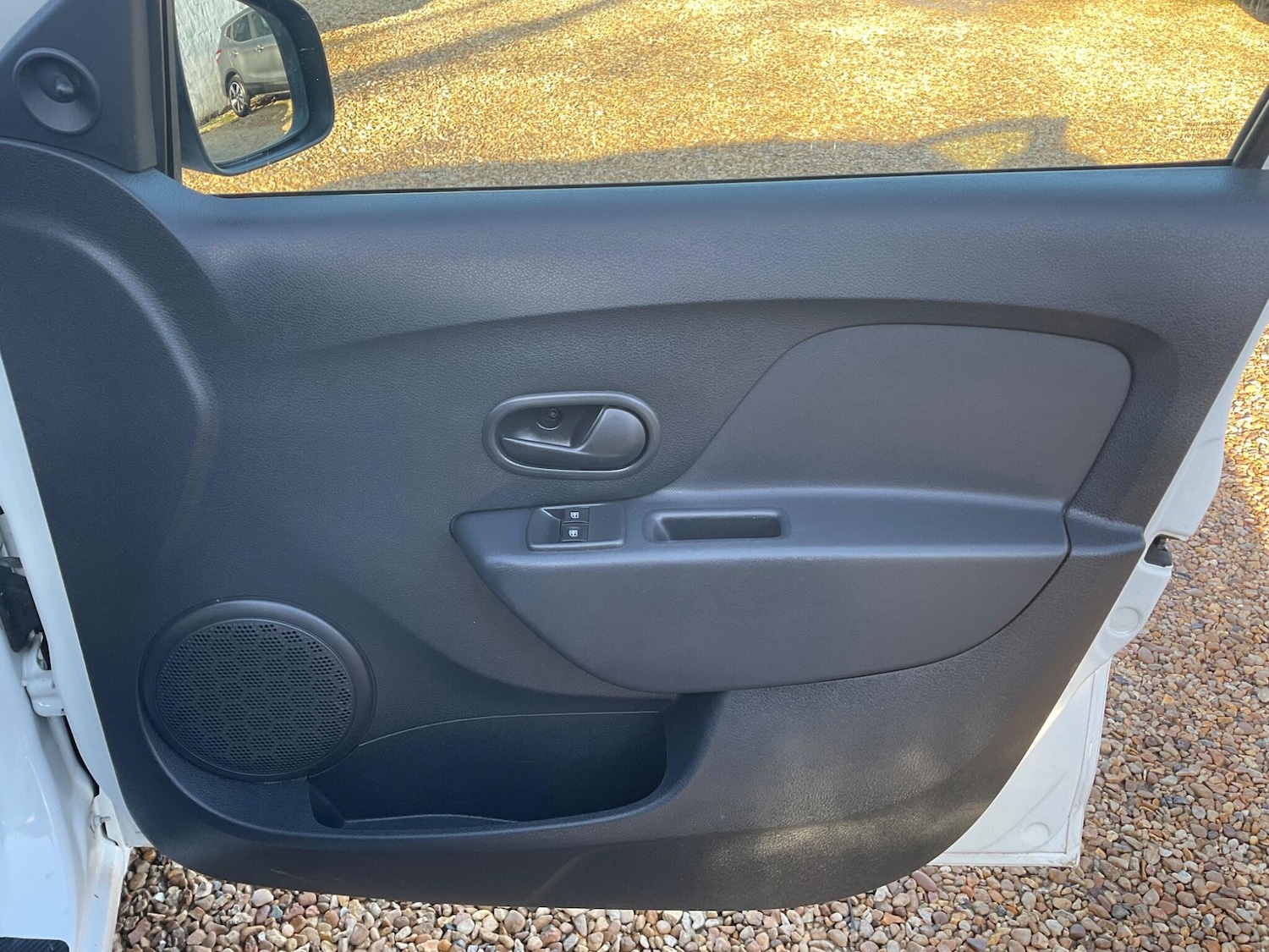 Used Dacia Sandero 2017 for sale - 77119888: Photo 9