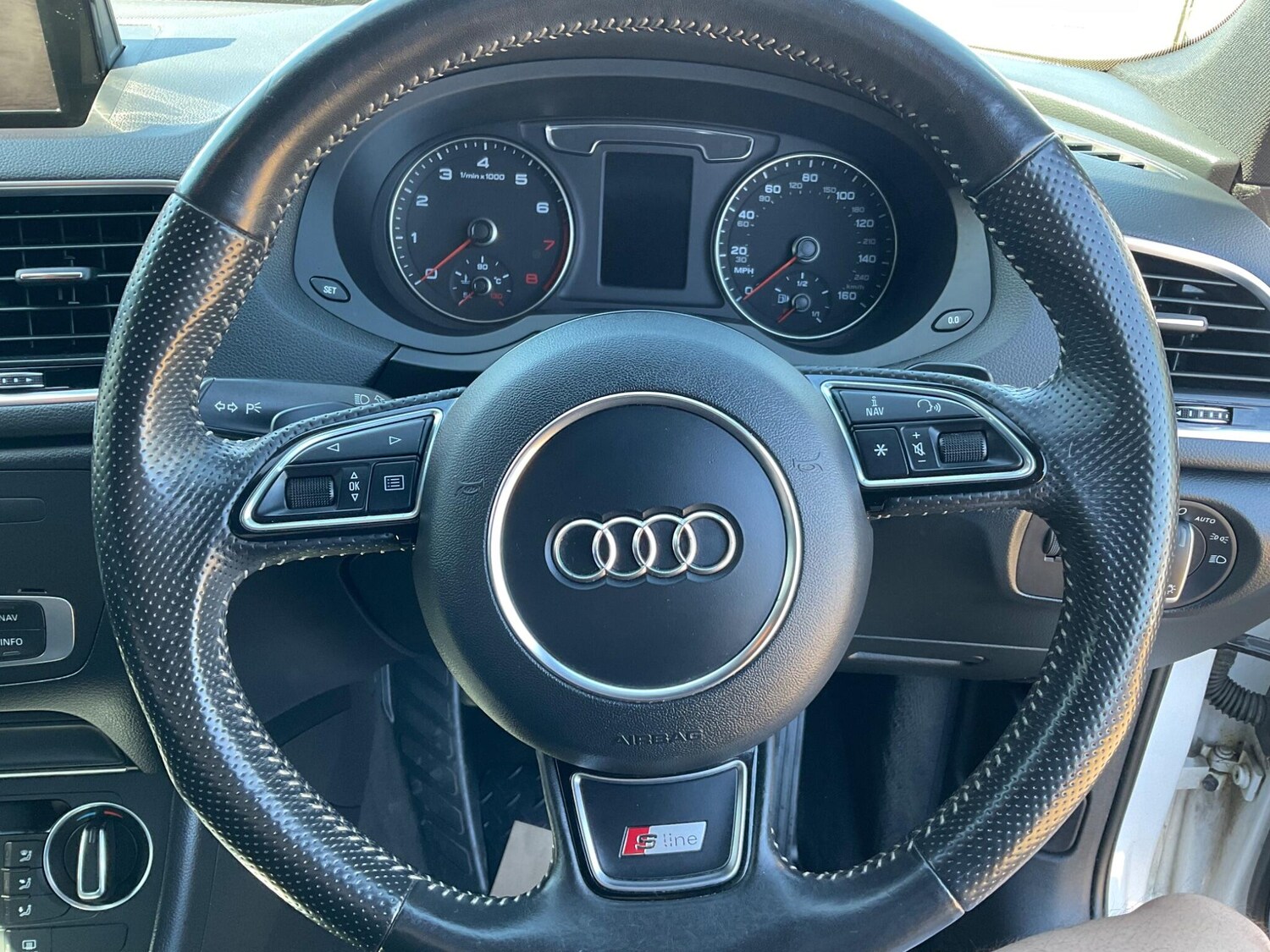 Used Audi Q3 2016 for sale - 78156545: Photo 13