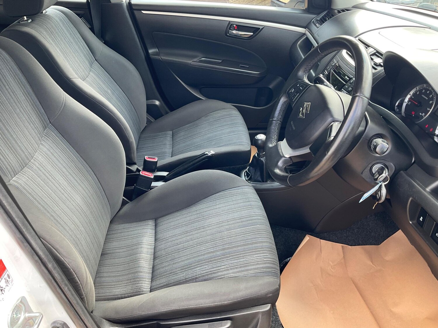 Used Suzuki Swift 2014 for sale - 75916092: Photo 17