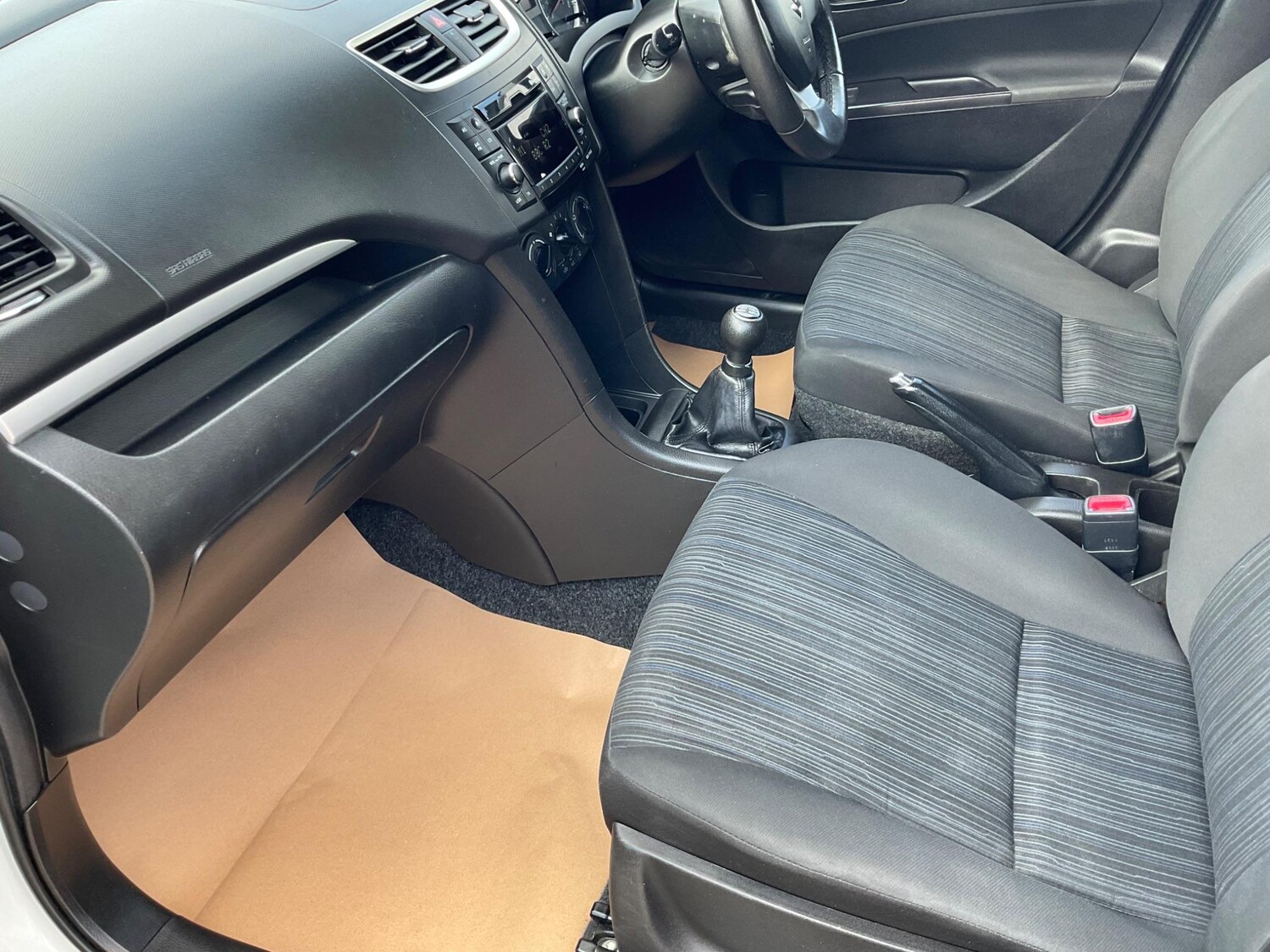 Used Suzuki Swift 2014 for sale - 75916092: Photo 21