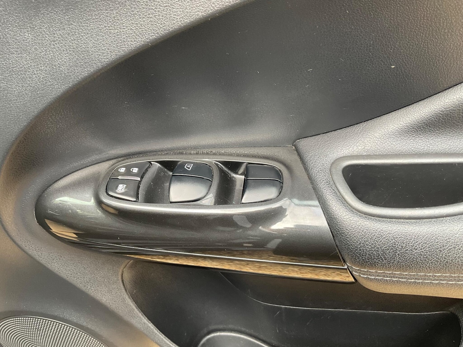 Used Nissan Juke 2018 for sale - 76886408: Photo 10