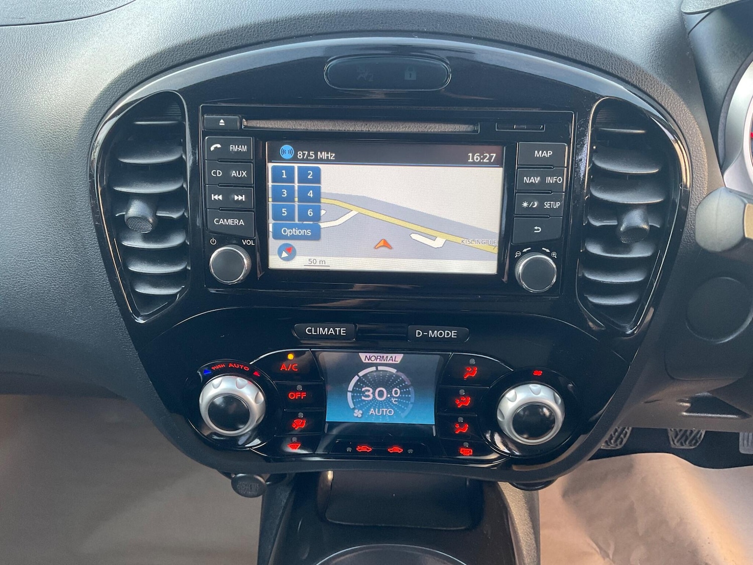 Used Nissan Juke 2013 for sale - 77658289: Photo 19