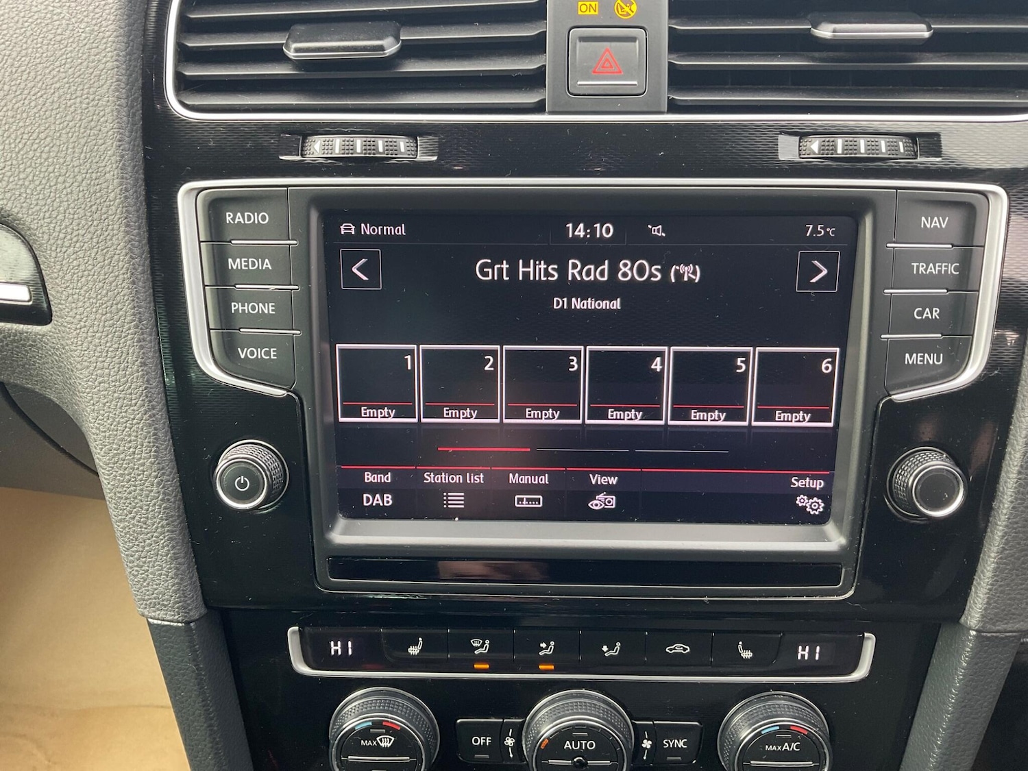 Used Volkswagen Golf 2015 for sale - 77768120: Photo 26