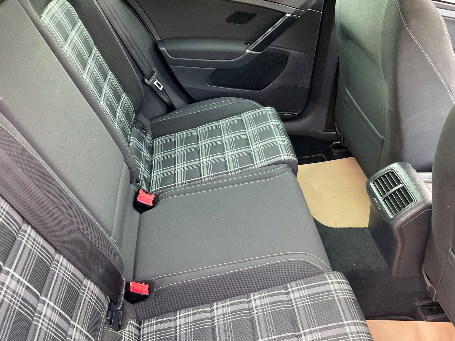 Used Volkswagen Golf 2015 for sale - 77768120: Photo 31