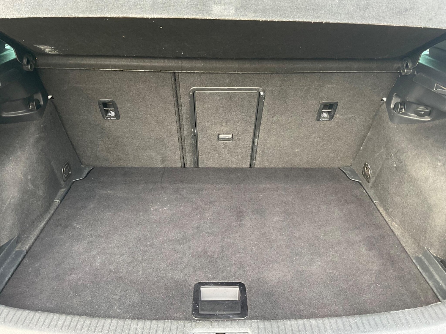 Used Volkswagen Golf 2015 for sale - 77768120: Photo 32