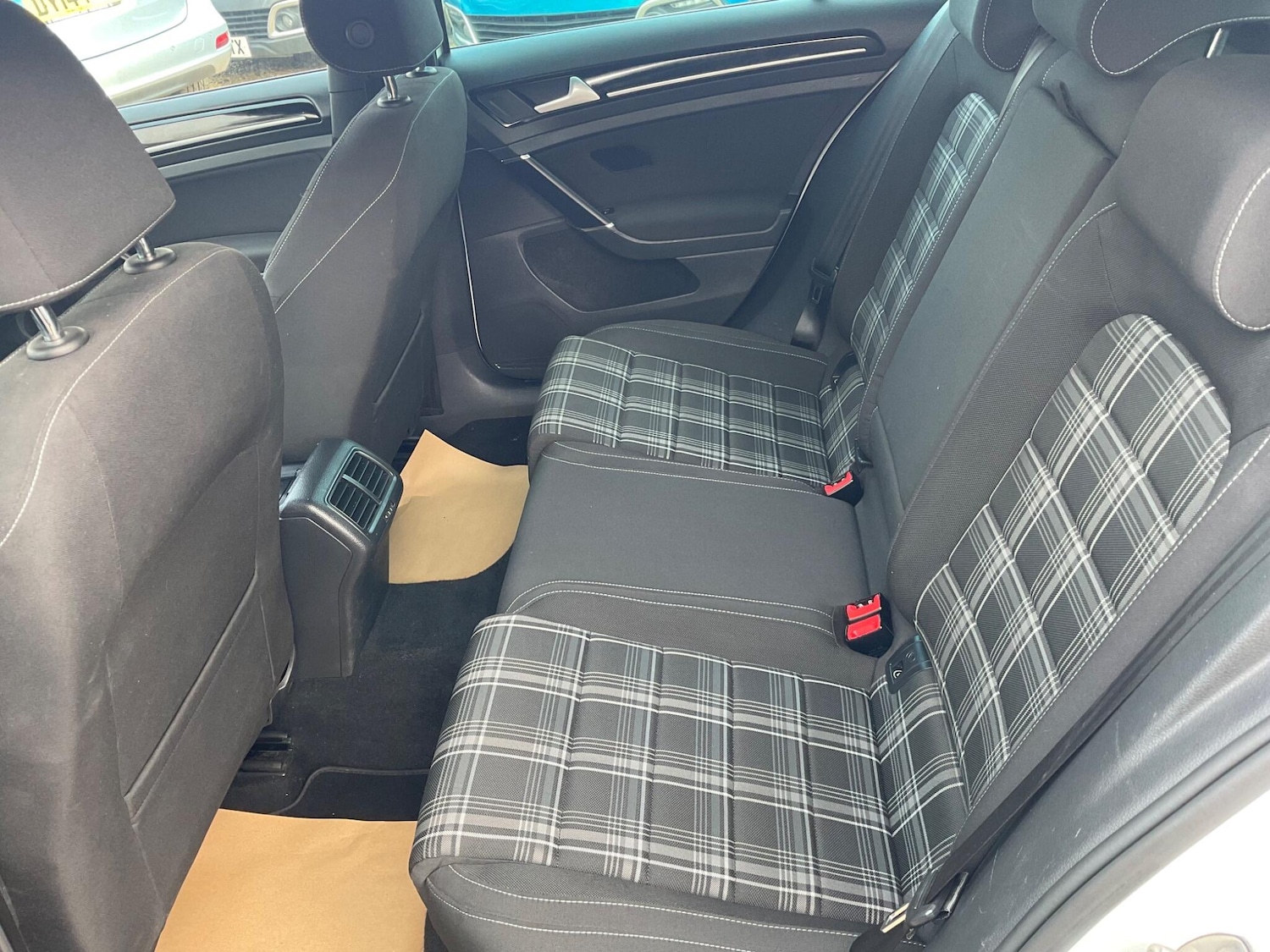 Used Volkswagen Golf 2015 for sale - 77768120: Photo 34