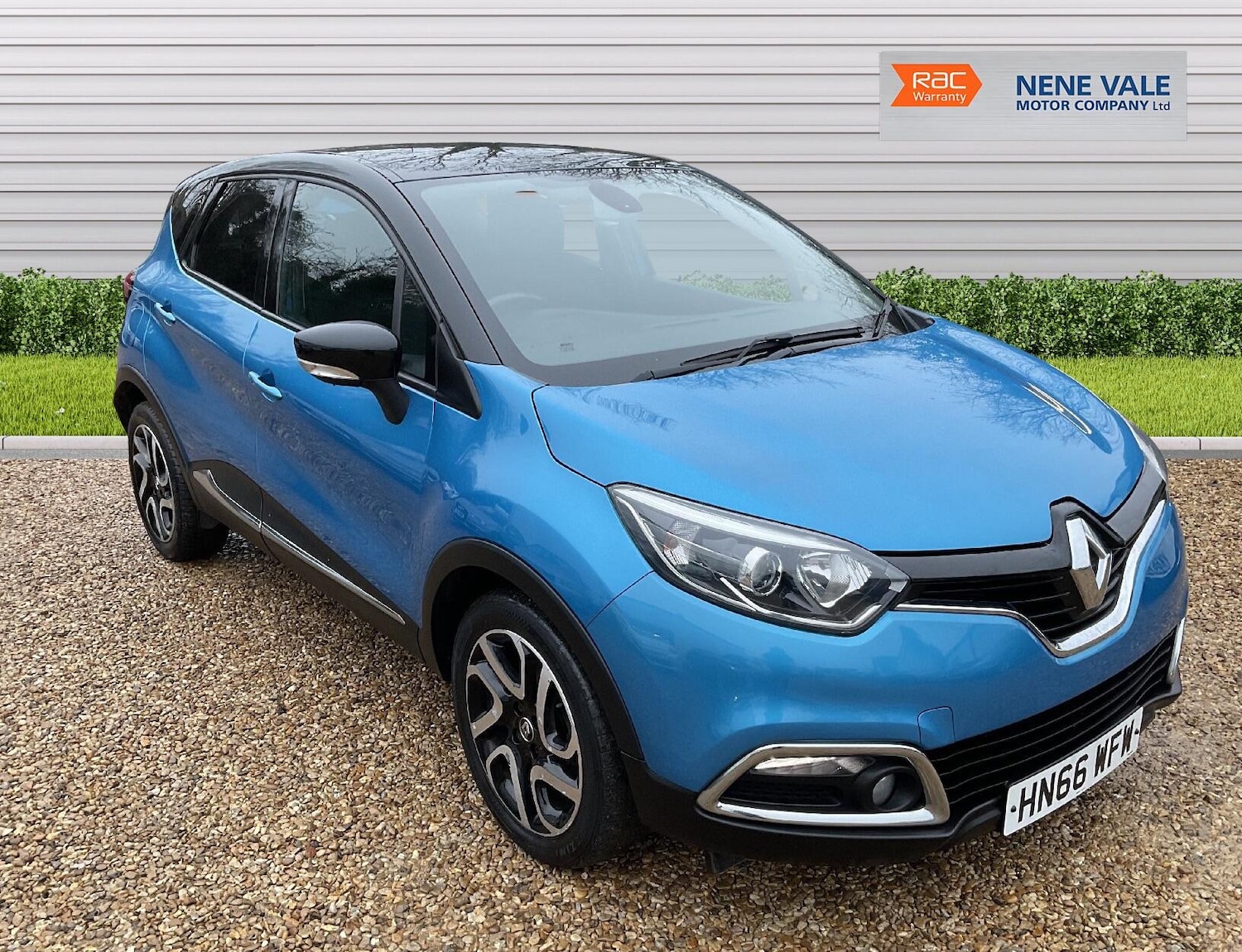 Used Renault Captur 2016 for sale - 77097802: Photo 1