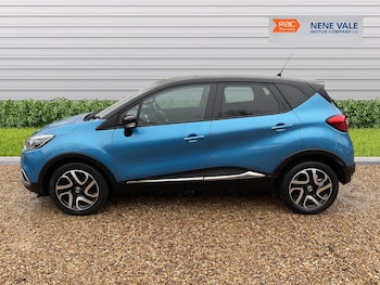 Used Renault Captur 2016 for sale - 77097802: Photo